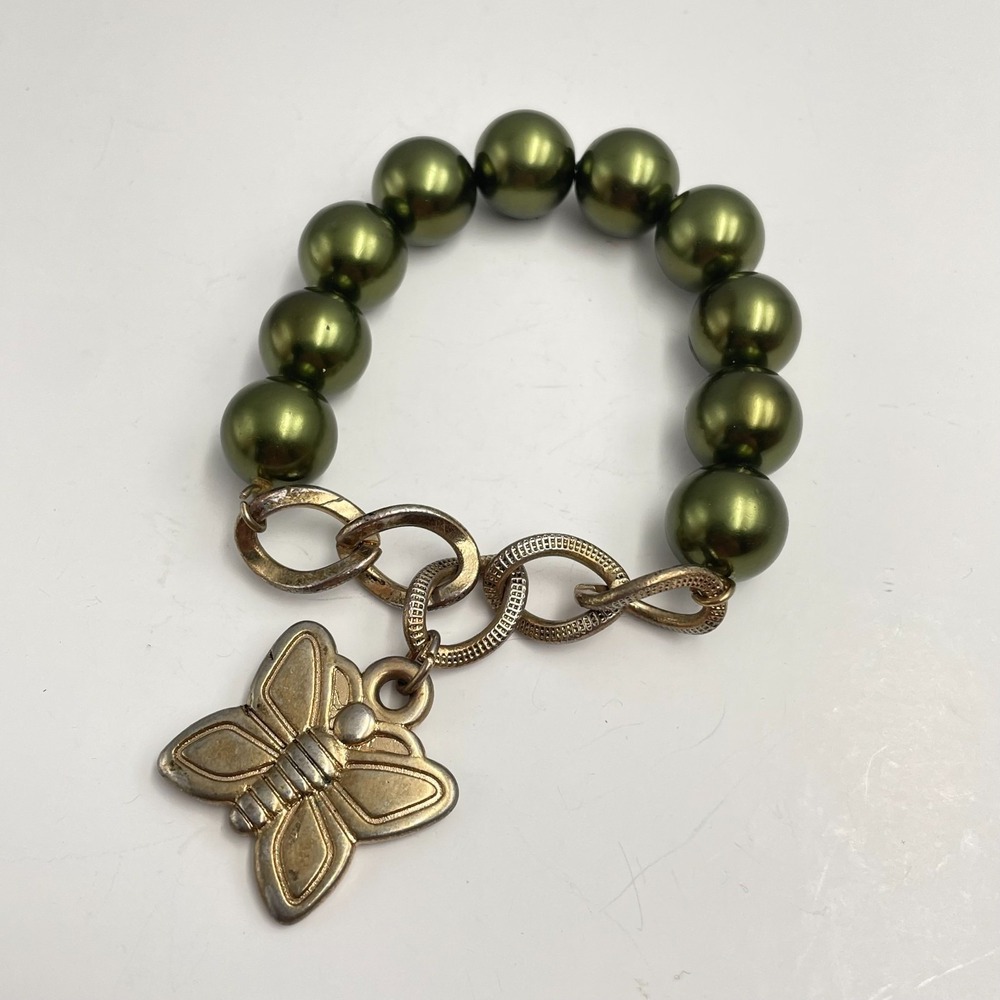 Vintage 90s Green Pearl Glass Bead Gold Tone Butterfly Charm Bracelet Fashion